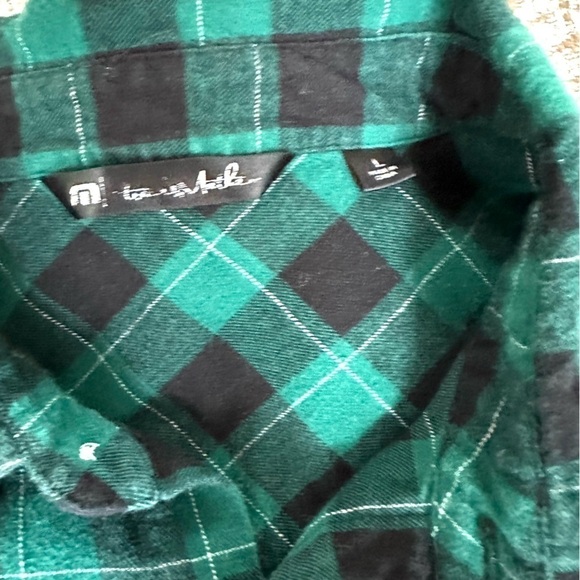 Travis Mathew Flannel Button Down Shirt - Picture 5 of 5